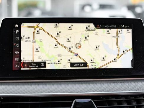 Used 2018 BMW M550i xDrive image 29