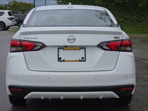 New 2025 Nissan Versa SR w/ Trunk Package image 23