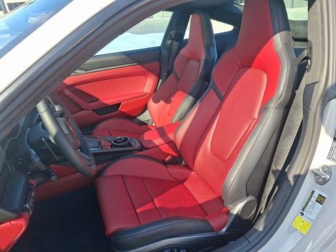 Certified 2026 Porsche 911 Carrera GTS RWD image 5