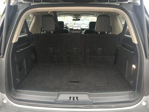 Used 2024 Ford Expedition Max XLT image 14