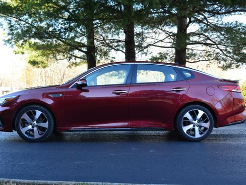 Used 2019 Kia Optima S w/ S Panoramic Sunroof Package image 8