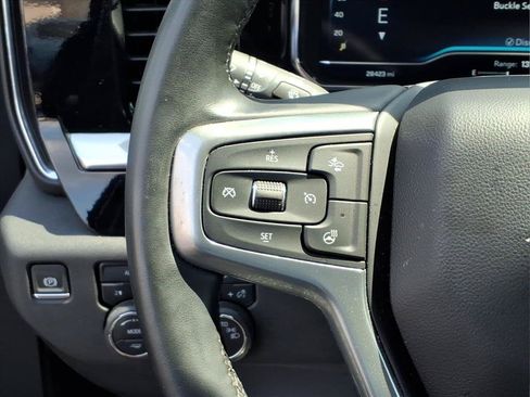 Used 2024 Chevrolet Silverado 1500 LT AWD/4WD image 10