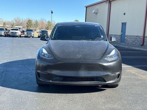 Used 2023 Tesla Model Y Performance image 4