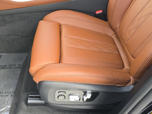 New 2026 BMW X5 xDrive40i w/ Executive Package AWD/4WD image 15