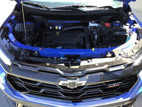 Used 2025 Chevrolet Equinox RS w/ Safety and Technology Package AWD/4WD image 37