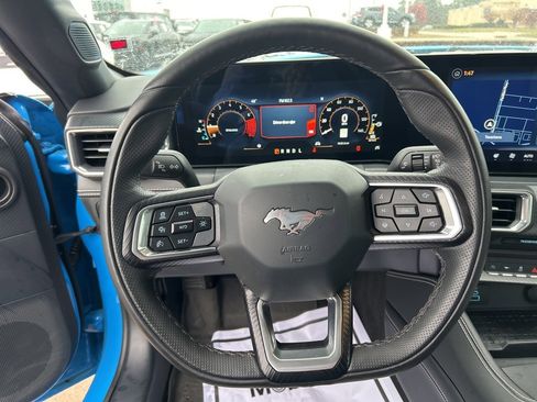 Used 2024 Ford Mustang Premium image 16
