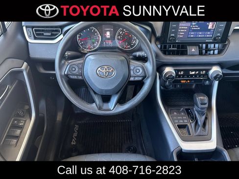 Used 2022 Toyota RAV4 XLE AWD/4WD image 19