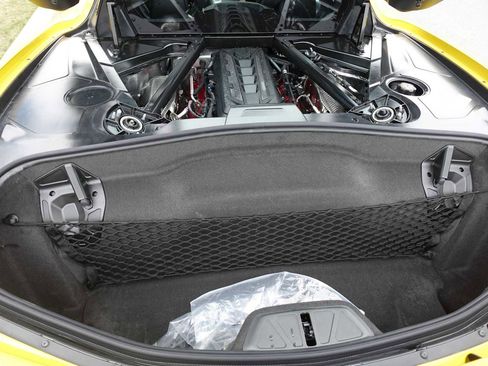 New 2026 Chevrolet Corvette Stingray Preferred Cpe w/ Z51 Performance Package RWD image 30