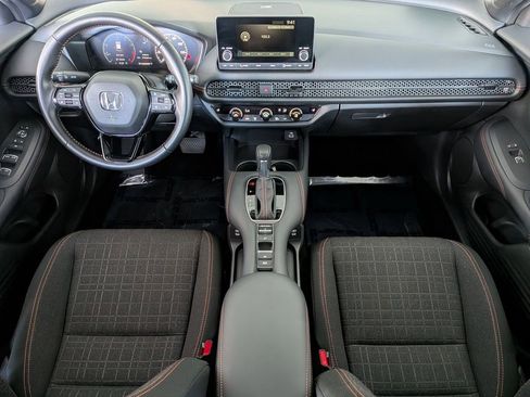 Used 2025 Honda HR-V Sport image 28