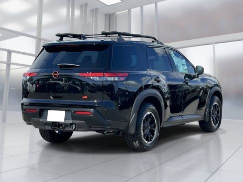 New 2026 Nissan Pathfinder Rock Creek w/ Rock Creek Premium Package AWD/4WD image 4