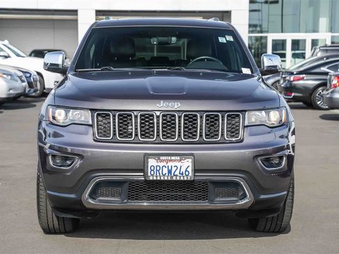 Used 2021 Jeep Grand Cherokee Limited image 2
