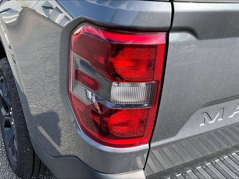 Certified 2025 Ford Maverick XLT w/ XLT Luxury Package AWD/4WD image 31