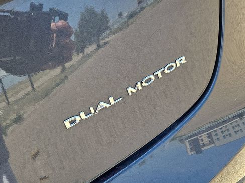 Used 2022 Tesla Model 3 Long Range AWD/4WD image 14