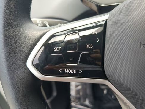 Used 2023 Volkswagen ID.4 Pro S AWD/4WD image 30