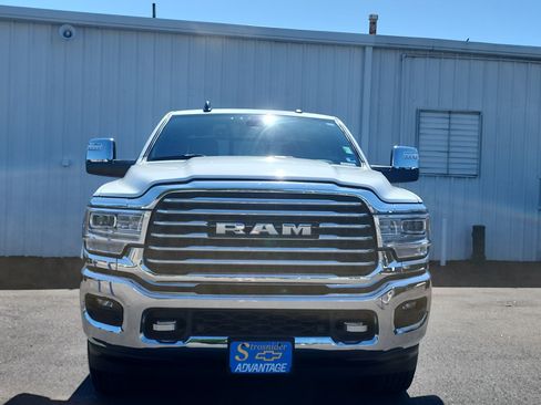 Used 2024 RAM 3500 Limited AWD/4WD image 8