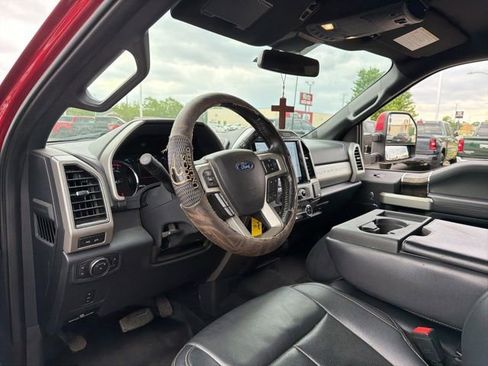 Used 2022 Ford F350 Lariat w/ Lariat Value Package AWD/4WD image 10