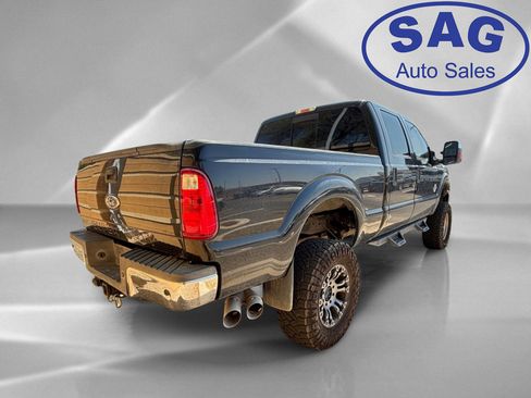 Used 2011 Ford F250 XLT w/ XLT Appearance Pkg AWD/4WD image 3