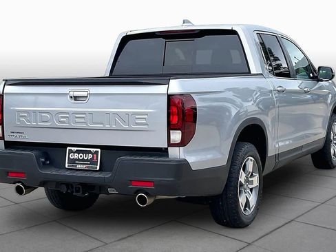 Used 2025 Honda Ridgeline RTL image 13