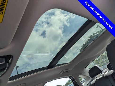 Used 2025 Hyundai Sonata Limited image 19