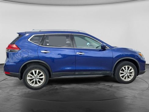 Used 2018 Nissan Rogue SV AWD/4WD image 12