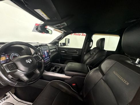 Used 2020 RAM 2500 Laramie AWD/4WD image 11