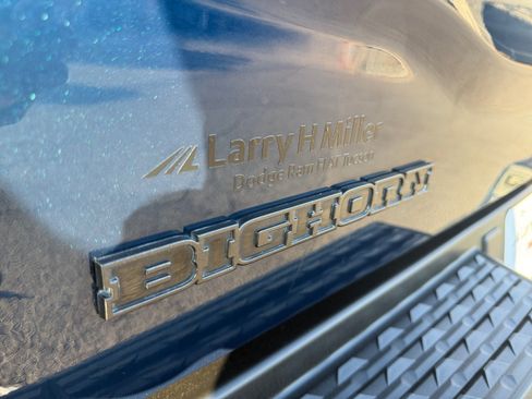 Used 2022 RAM 2500 Big Horn w/ Night Edition AWD/4WD image 28