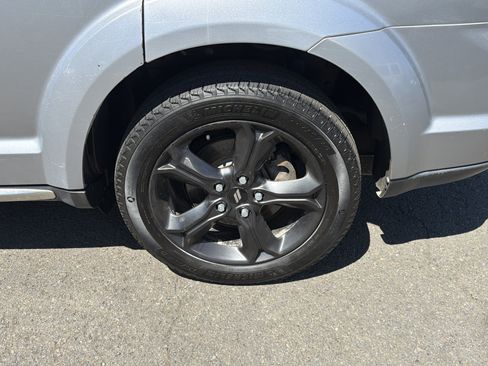 Used 2019 Dodge Journey Crossroad AWD/4WD image 24