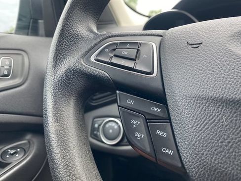 Used 2018 Ford Escape SE FWD image 27