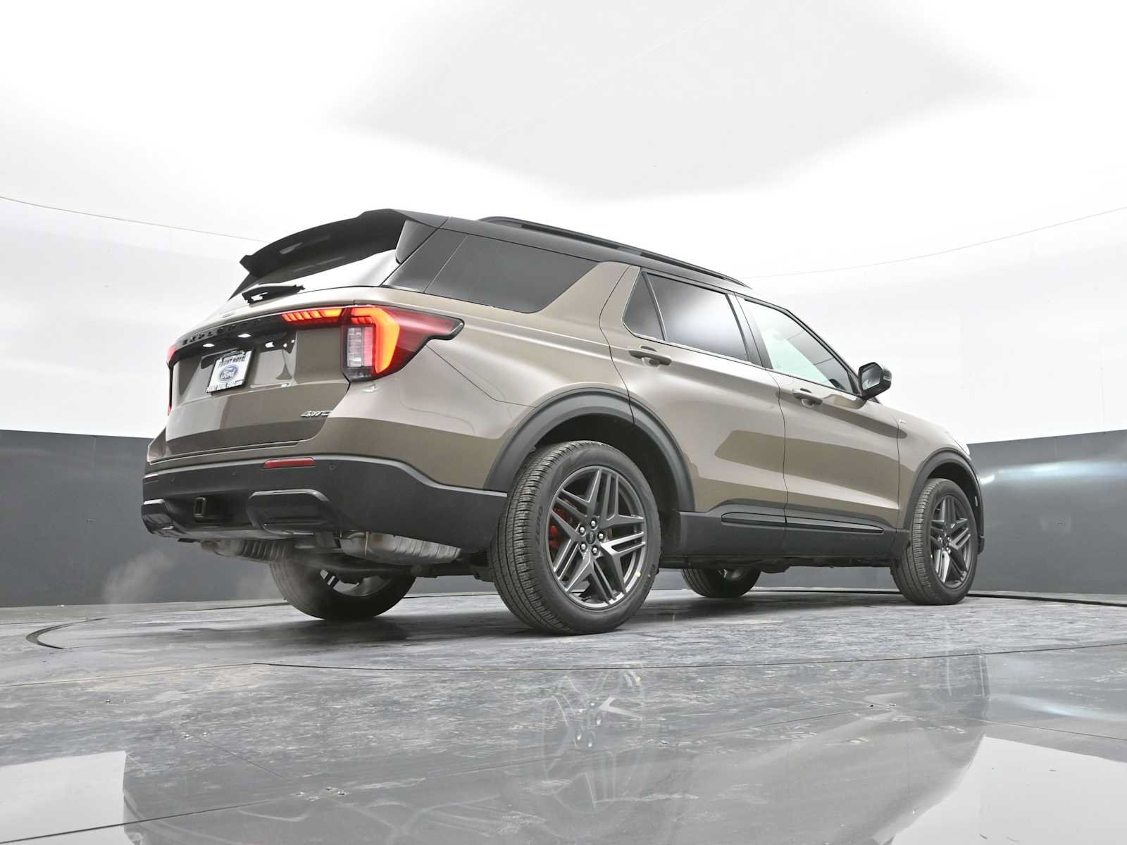 New 2026 Ford Explorer ST-Line w/ ST-Line Street Pack AWD/4WD image 66