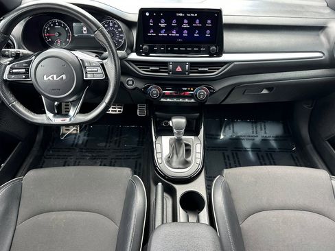 Used 2023 Kia Forte GT-Line image 15