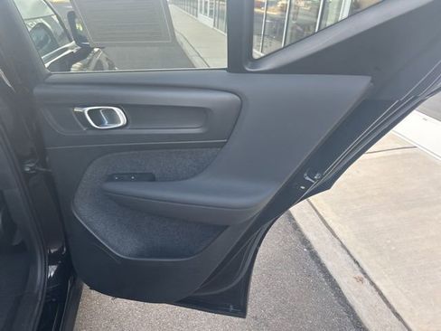 Certified 2025 Volvo XC40 B5 Plus image 11