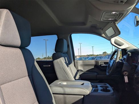 Used 2020 Chevrolet Silverado 1500 Custom Trail Boss w/ Custom Convenience Package image 19