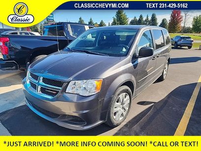 Used 2017 Dodge Grand Caravan SE w/ Power Window Group