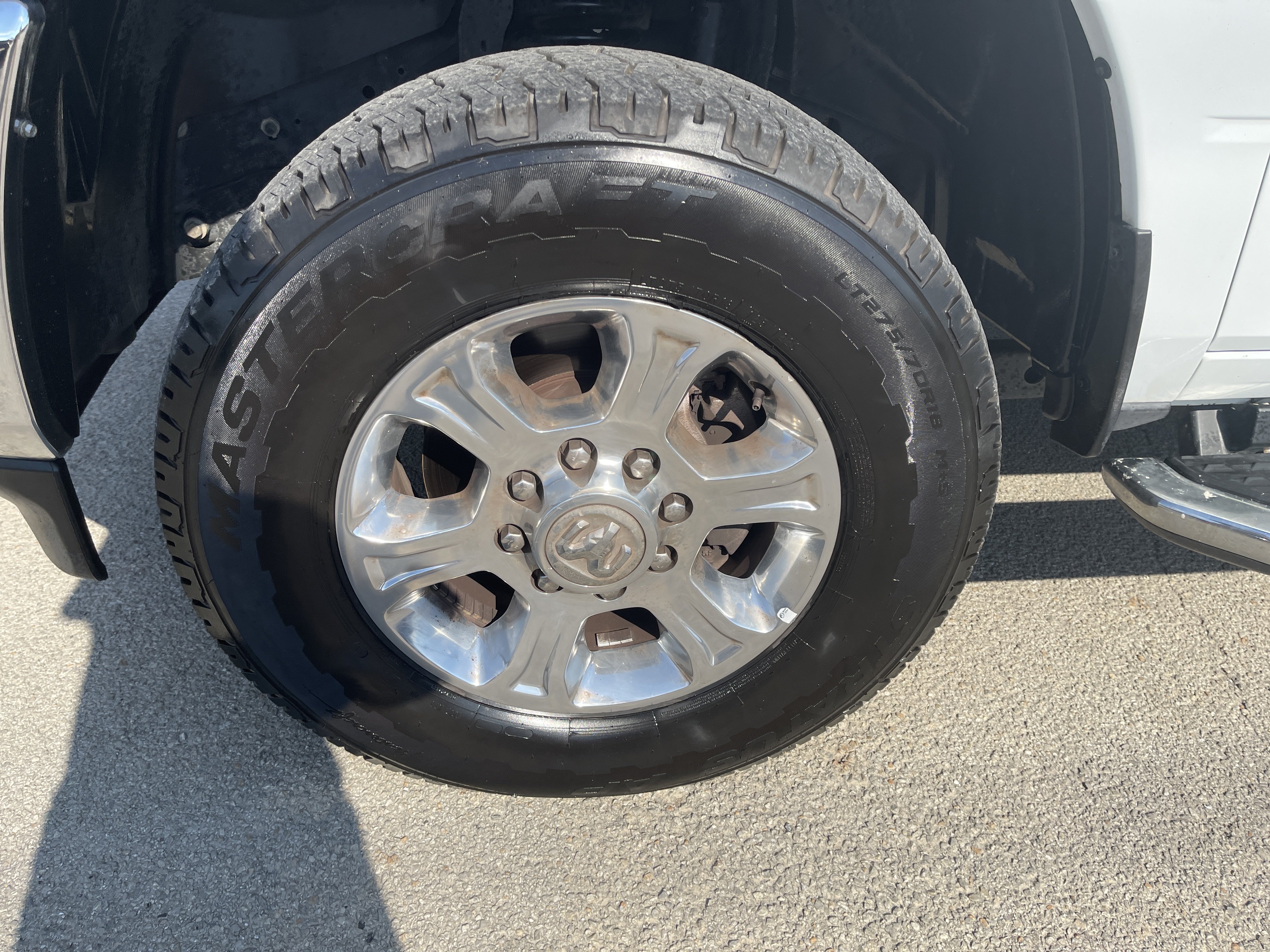 Used 2024 RAM 2500 Big Horn AWD/4WD image 11