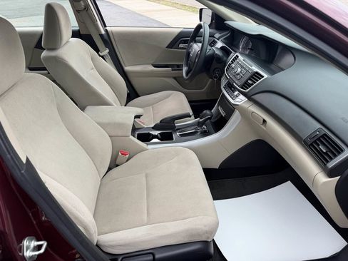 Used 2013 Honda Accord LX image 16