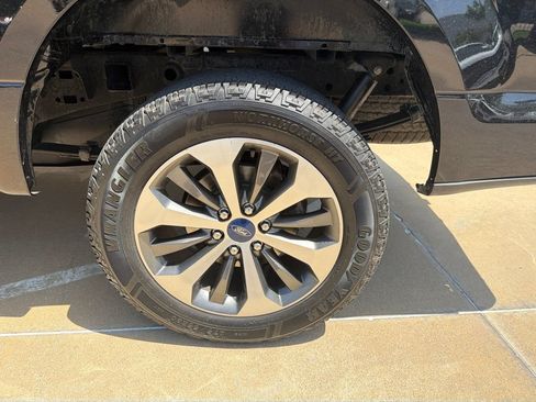Used 2019 Ford F150 XL w/ Equipment Group 101A Mid AWD/4WD image 8