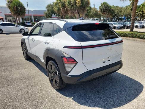 Used 2026 Hyundai Kona SEL Sport FWD image 4