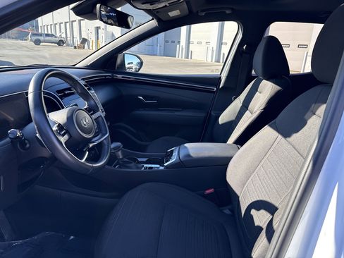 Used 2022 Hyundai Santa Cruz SEL Premium image 18