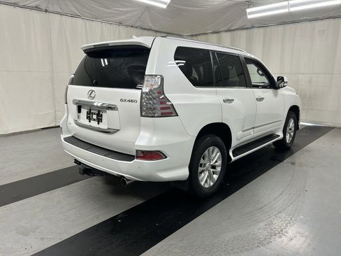 Used 2019 Lexus GX 460 Premium AWD/4WD image 2