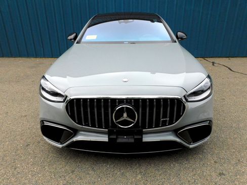 Used 2024 Mercedes-Benz S 63 AMG S image 8