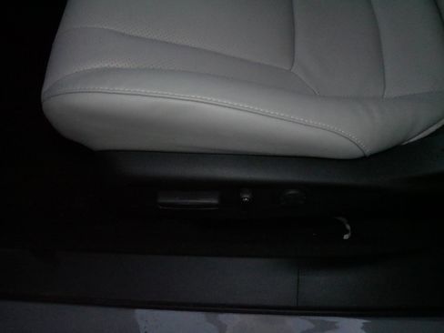 Certified 2025 Honda Accord Touring image 20