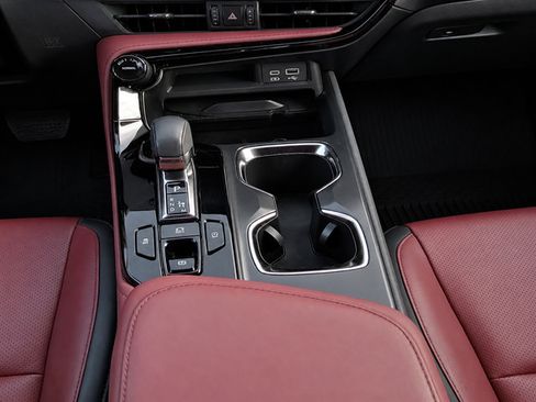 Used 2022 Lexus NX 250 FWD w/ Accessory Package 2 image 11