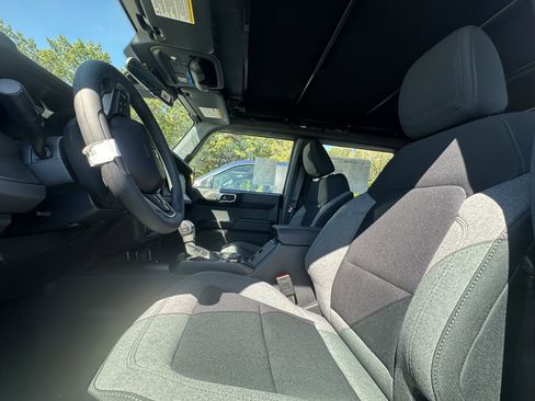 New 2025 Ford Bronco 4-Door w/ Sasquatch Package image 24