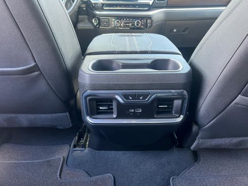 Certified 2025 Chevrolet Silverado 2500 High Country image 33
