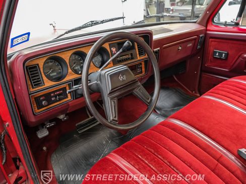 Used 1987 Dodge D/W Truck 150 image 4
