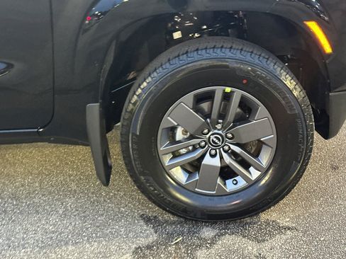 New 2026 Nissan Frontier SV w/ All-Weather Content Package AWD/4WD image 12