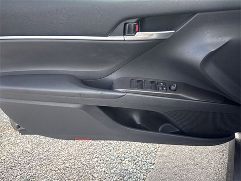 Used 2024 Toyota Camry LE image 13