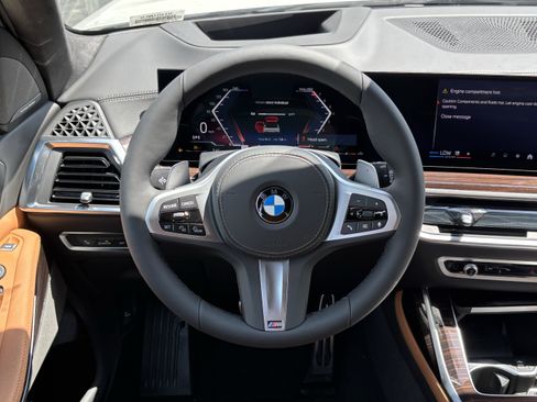 New 2027 BMW X7 xDrive40i w/ M Sport Package AWD/4WD image 18