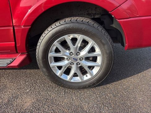 Used 2017 Ford Expedition EL Limited image 12