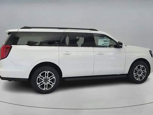 New 2025 Ford Expedition Max Active image 8